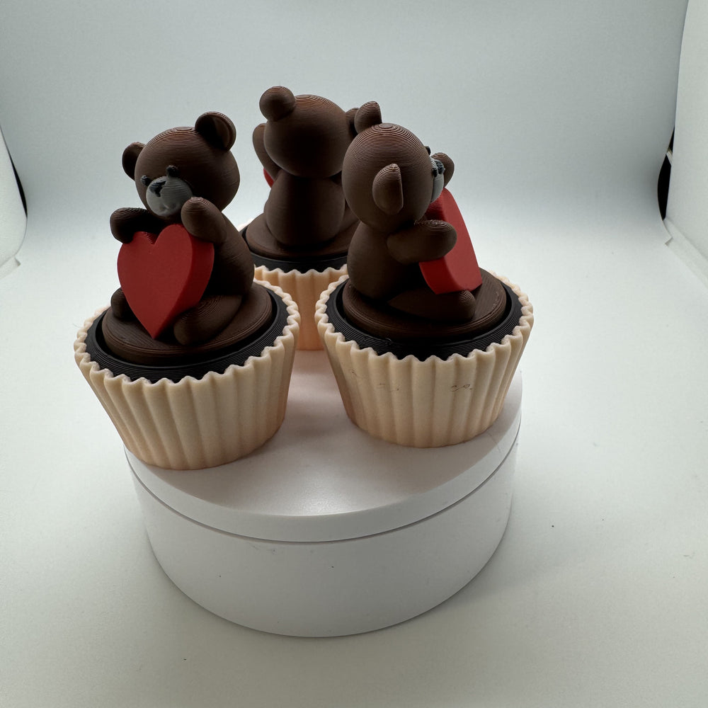 Twisty Clicker Valentine Bear Cupcake 3D Print
