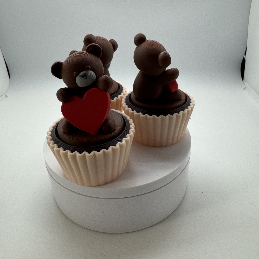 Twisty Clicker Valentine Bear Cupcake 3D Print